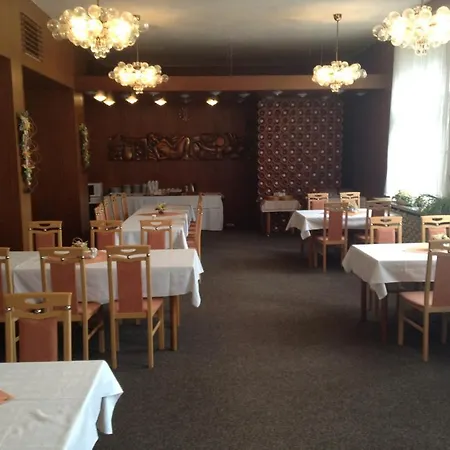 Hotel Cd Garni