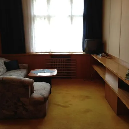 Hotel Cd Garni *